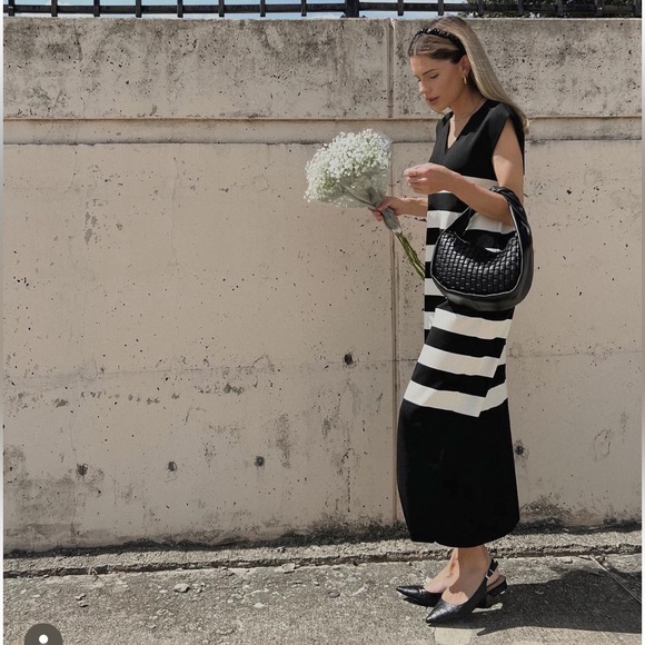 Zara Dresses & Skirts - Zara knit dress